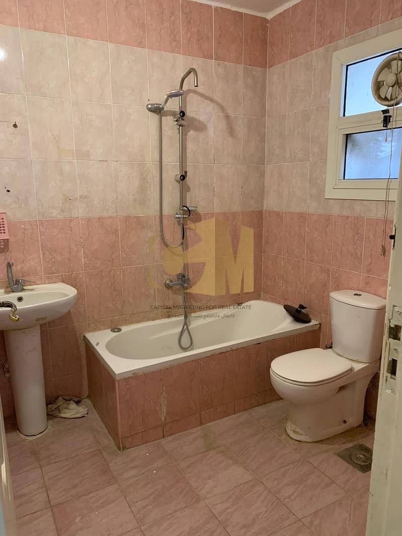 8 592922842_122109421419089333_8607284913689986334_n. jpg