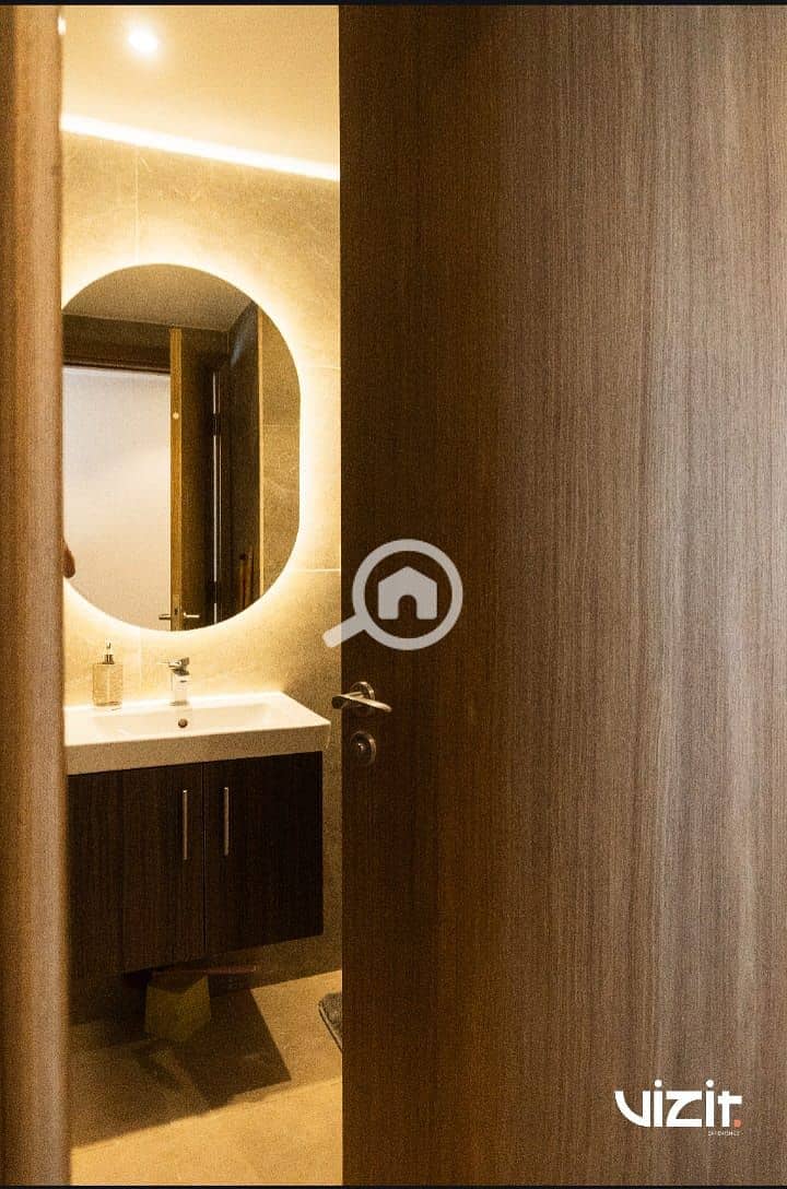 12 bd048262-8904-4f00-b8a0-cc035e9ab0eb. jpeg