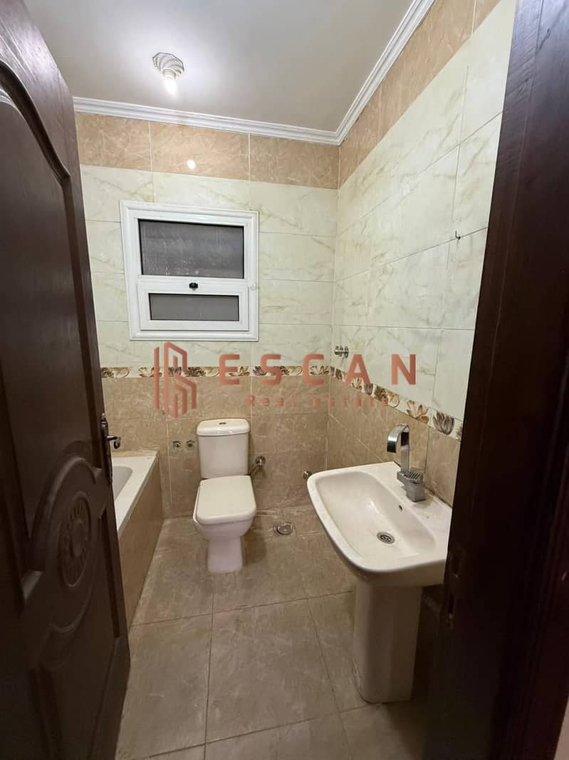 16 WhatsApp Image 2025-12-23 at 1.57. 02 AM (1). jpeg