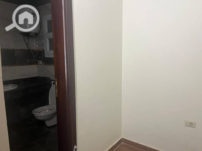 6 7e01cc97-3241-43c5-b2cb-8dc5528adb6b. jpg