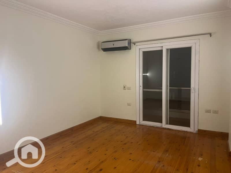 7 6327e2d3-0639-41fa-b81f-e1c87e5cf039. jpg