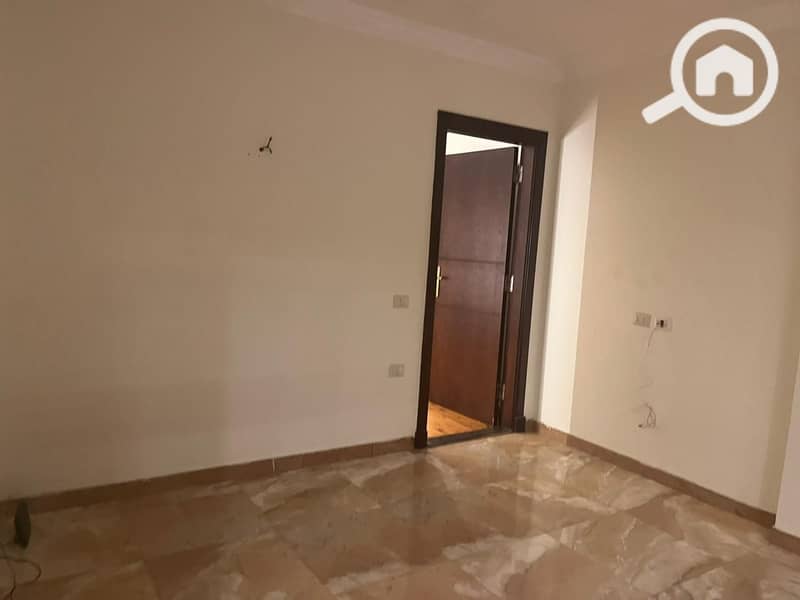 10 a565aa59-9330-4af0-a4d2-47759b0e9fa6. jpg