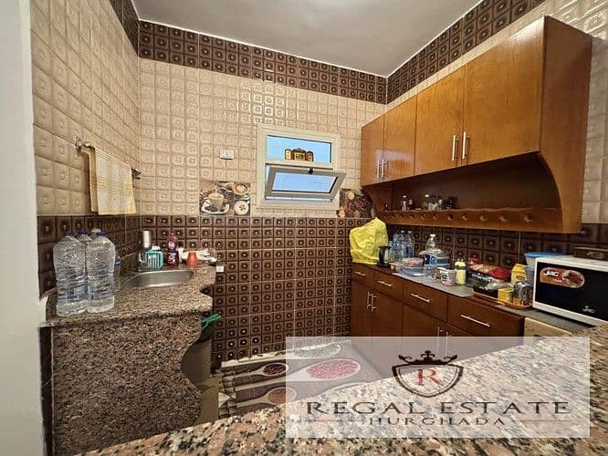 3 IMG_2719_90321_lg. jpg