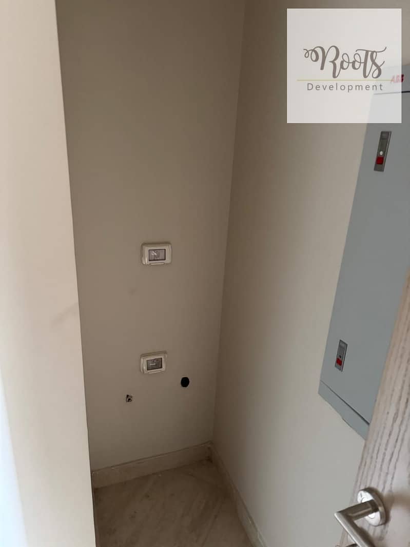 5 WhatsApp Image 2025-12-18 at 6.16. 11 PM (3). jpeg