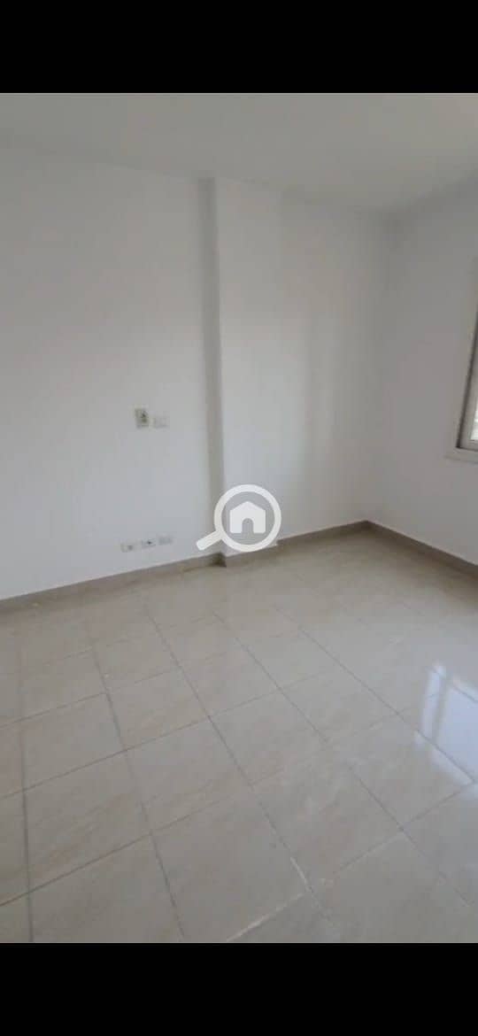 3 WhatsApp Image 2025-12-23 at 4.13. 12 PM (1). jpeg