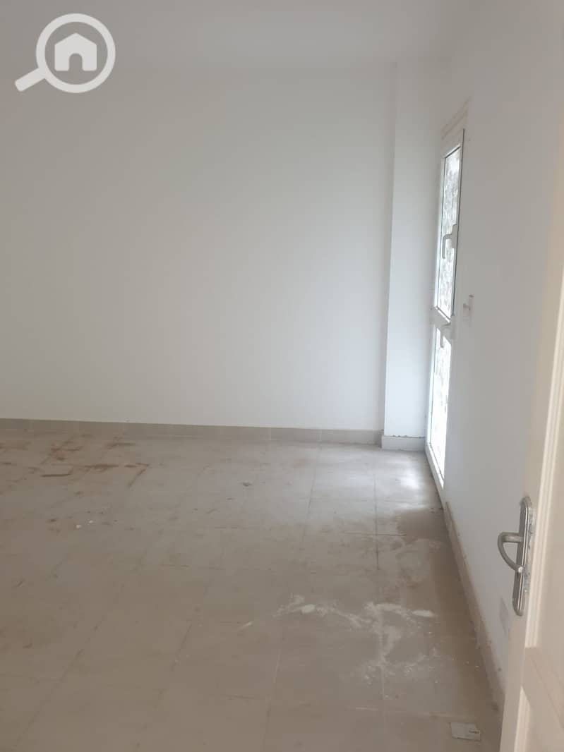 6 WhatsApp Image 2025-12-23 at 13.42. 55. jpeg