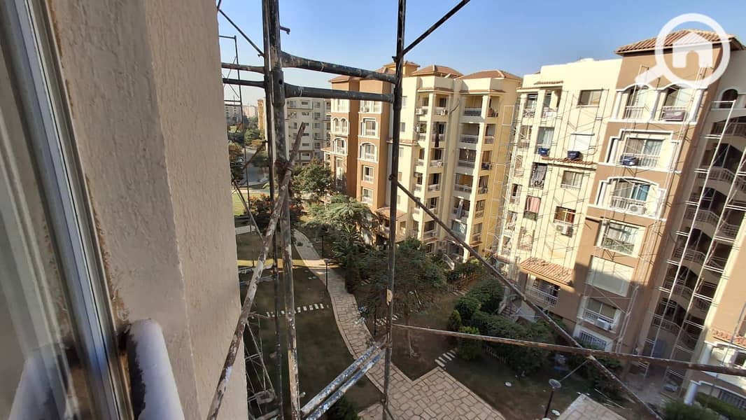 4 2ac4c206-aac4-41b5-8c2a-173ca9870ba6. jpg