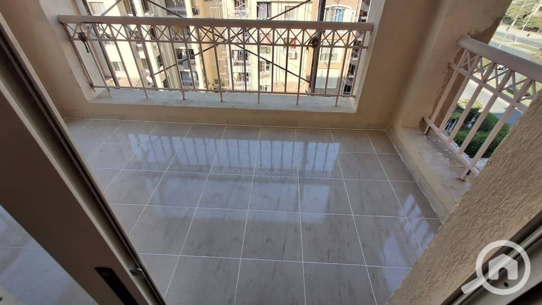 17 7047fff8-90d8-4c1d-8168-c31173c681b9. jpg