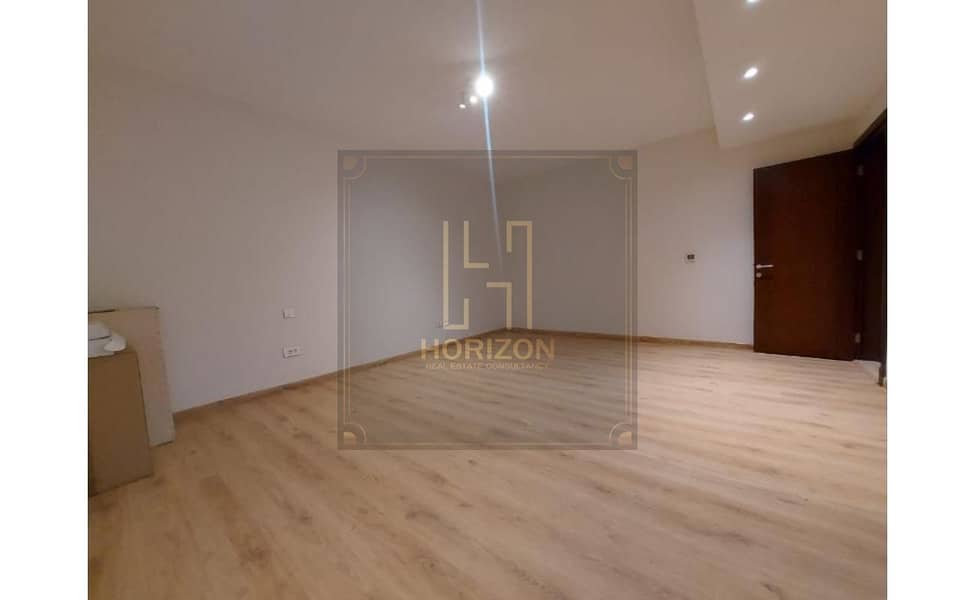 5 WhatsApp Image 2025-12-23 at 3.40. 15 PM (3). jpg