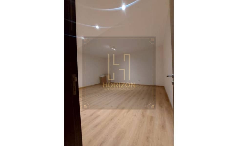 6 WhatsApp Image 2025-12-23 at 3.40. 15 PM (4). jpg