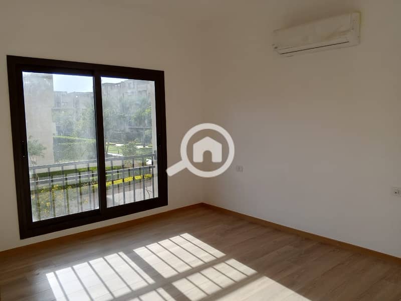 4 WhatsApp Image 2025-12-20 at 1.38. 38 PM. jpeg