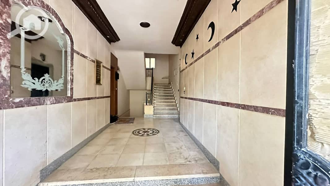 9 c28875a1-dd3e-4ef9-85ca-a3b7e6f5cfa2. jpg