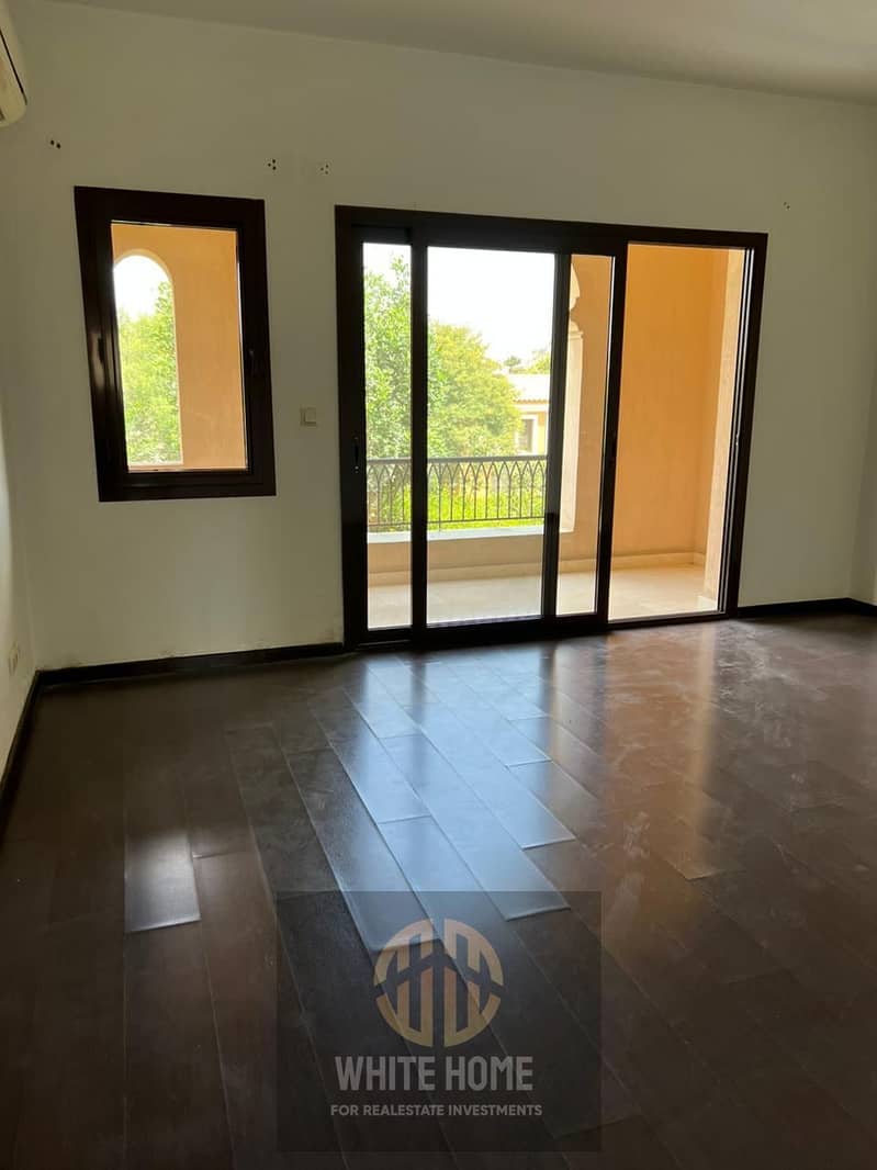 6 bfe7be03-b974-46be-9d45-a331cb8c75ac. jpeg