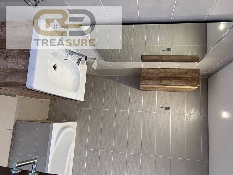 8 WhatsApp Image 2025-12-19 at 2.39. 48 PM (2). jpg