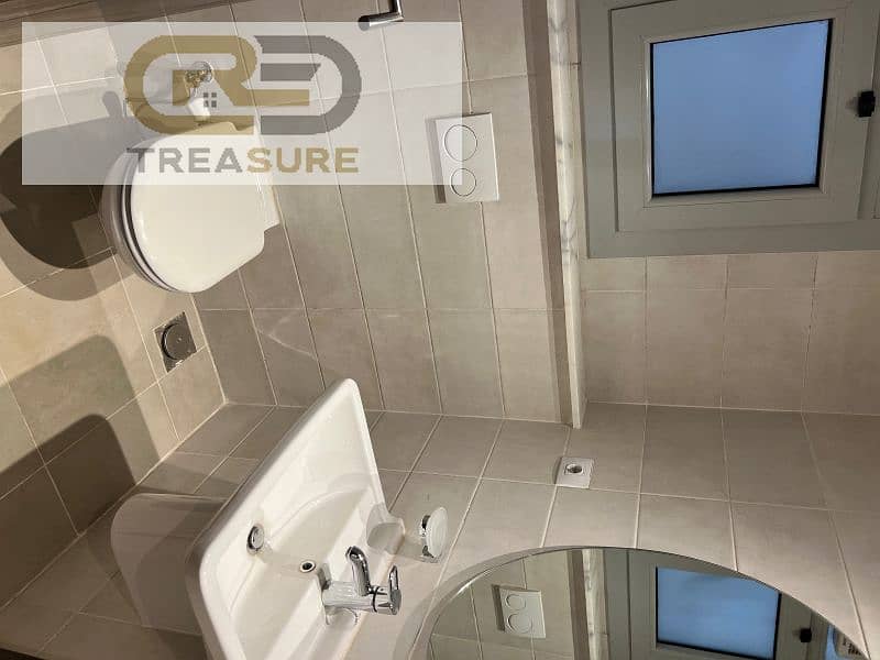 10 WhatsApp Image 2025-12-19 at 2.39. 48 PM. jpg