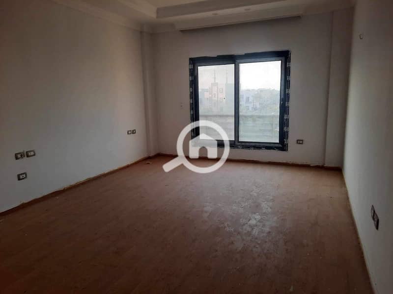 3 WhatsApp Image 2024-10-12 at 11.40. 10_d0745f79. jpg