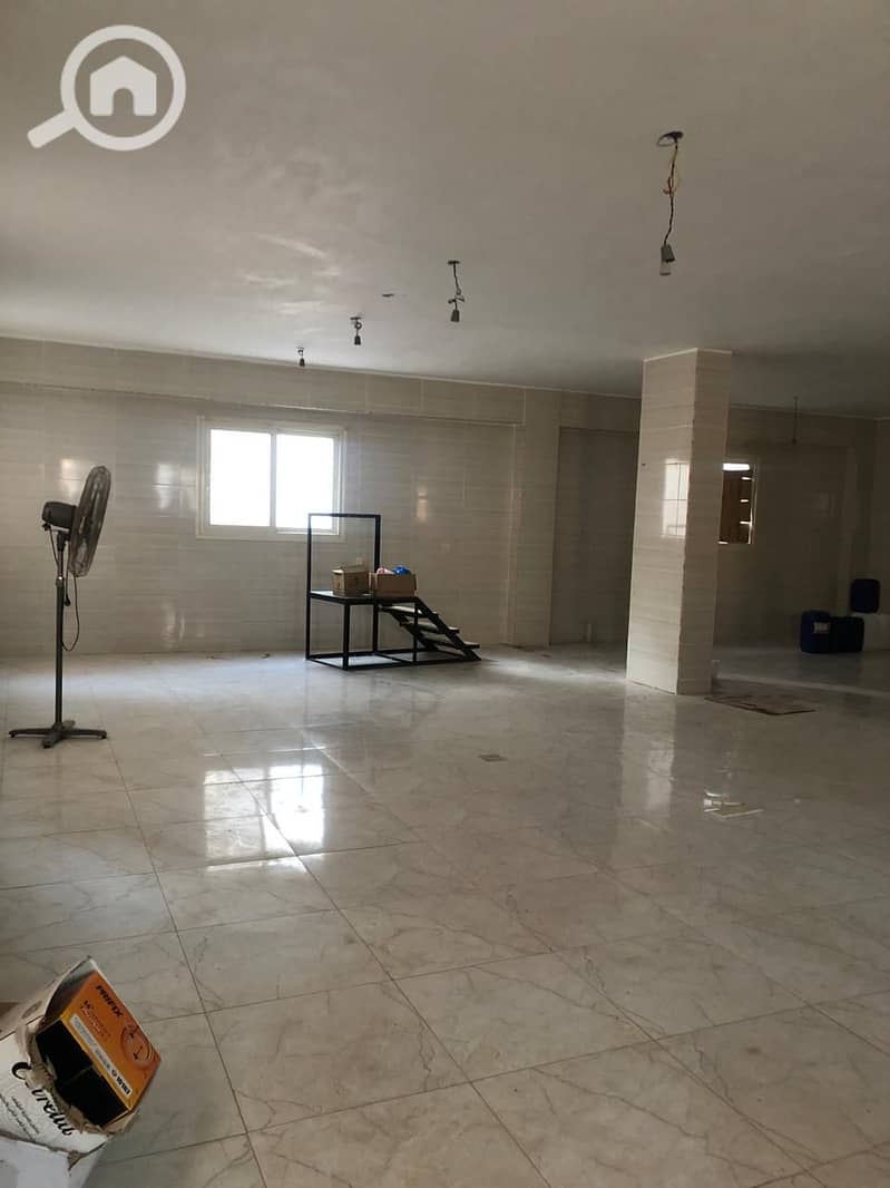 3 WhatsApp Image 2025-11-29 at 13.47. 01_08495399. jpg