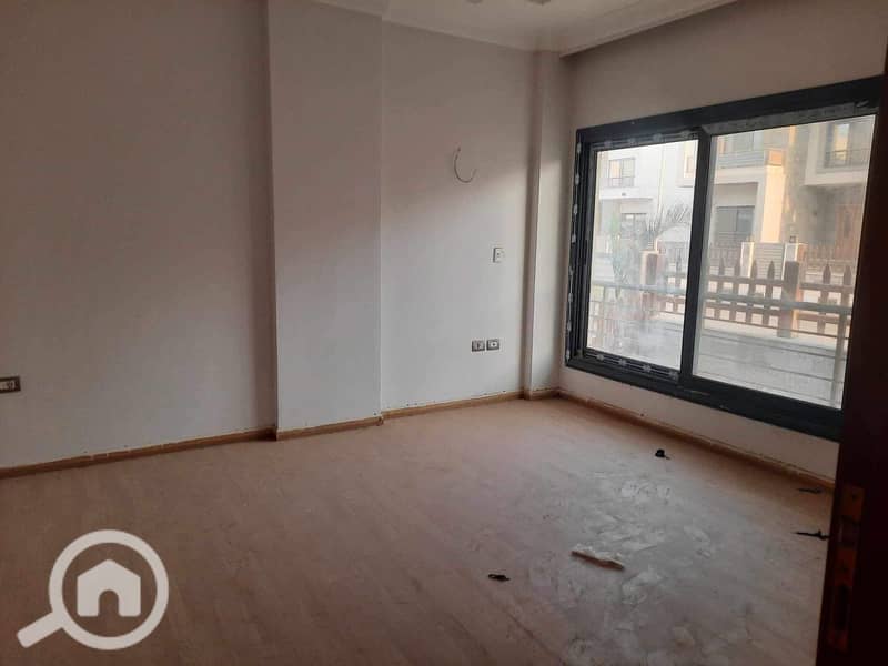 10 WhatsApp Image 2024-10-12 at 11.40. 11_656b665d. jpg