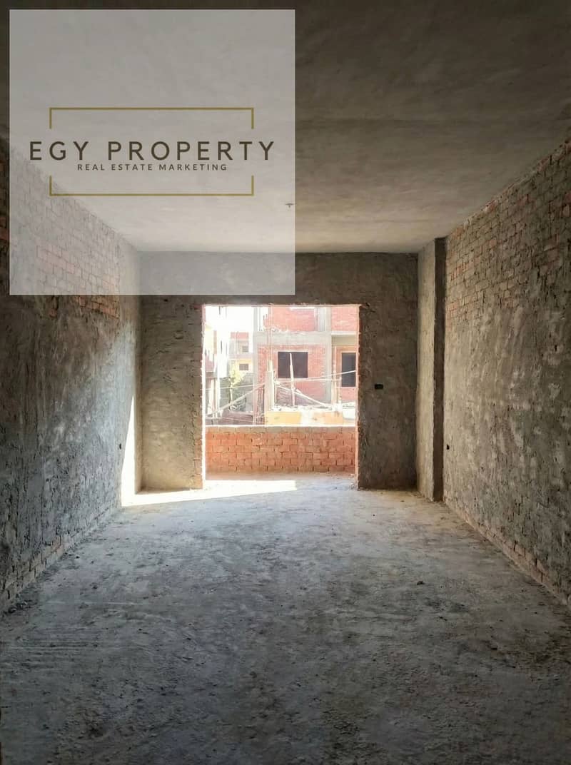 5 WhatsApp Image 2025-12-23 at 2.59. 35 PMبقب. jpeg