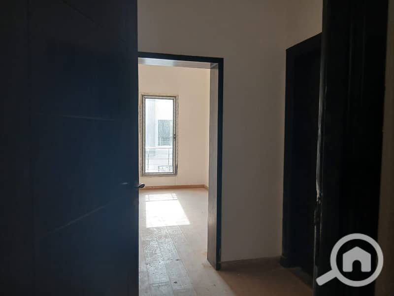 6 WhatsApp Image 2025-12-14 at 13.01. 01_6d41edbe. jpg