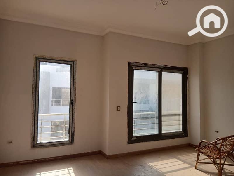 8 WhatsApp Image 2025-12-14 at 13.01. 02_f3048227. jpg