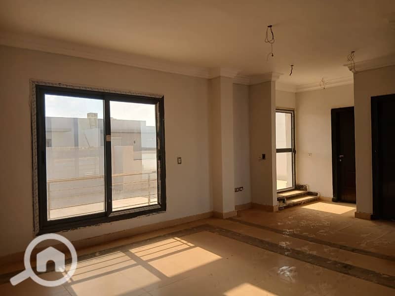 10 WhatsApp Image 2025-12-14 at 13.01. 04_ab4abbfb. jpg