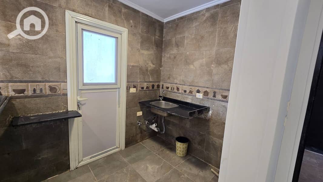 5 WhatsApp Image 2025-12-23 at 4.15. 40 PM (4). jpeg