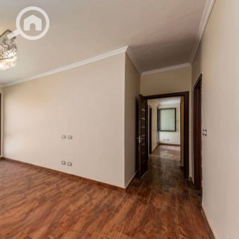 7 cca04b32-5214-4f0b-a176-6fb8d861850a. jpg