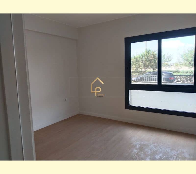 7 WhatsApp Image 2025-10-07 at 5.23. 19 PM (1). jpg