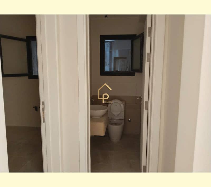 9 WhatsApp Image 2025-10-07 at 5.23. 20 PM (1). jpg