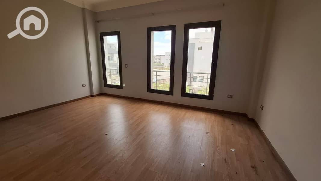 5 WhatsApp Image 2025-07-06 at 11.46. 38_a821c43b. jpg