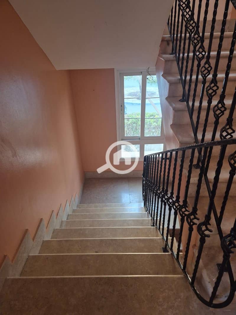 9 605164589_1907465963497902_7149698572054944780_n. jpg