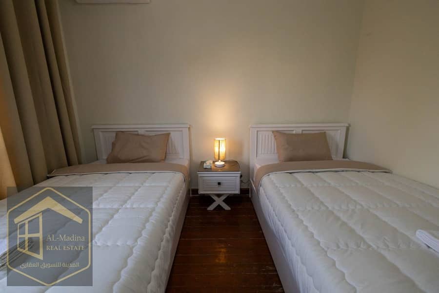 8 765c53bb-7a13-46b2-8f6a-071b788220dd. jpeg