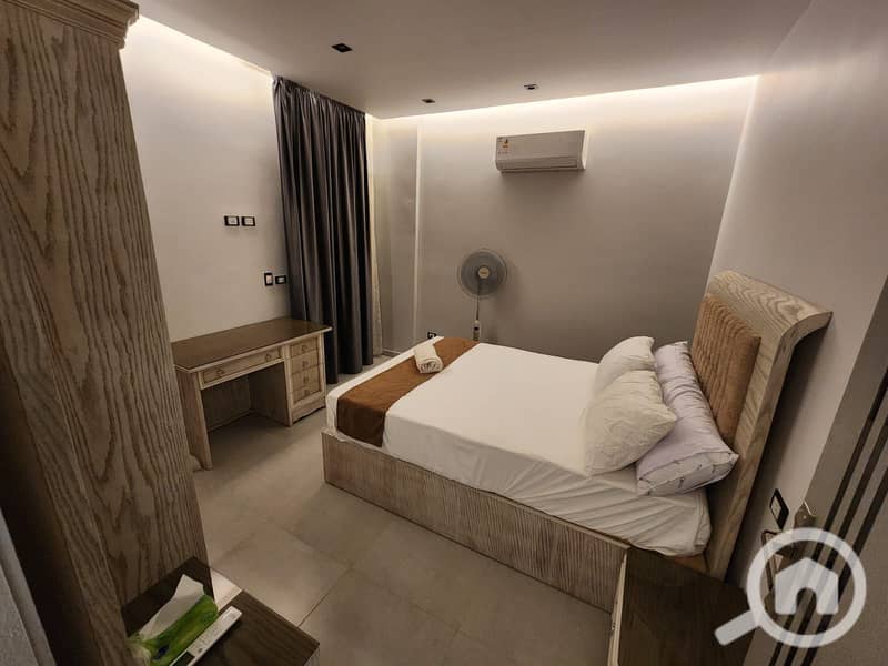 8 WhatsApp Image 2025-12-19 at 4.33. 22 PM (1). jpeg