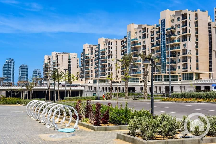 8 WhatsApp Image 2025-10-21 at 1.43. 53 PM (1). jpeg