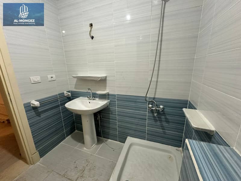 9 dd27d560-74c6-405b-b19a-f14cdc0fd4b5. jpg