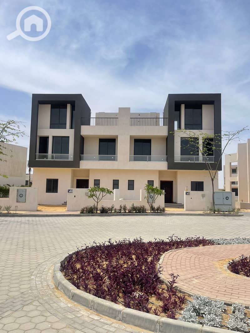 7 581855347_1356272179844046_1970268273055694627_n. jpg