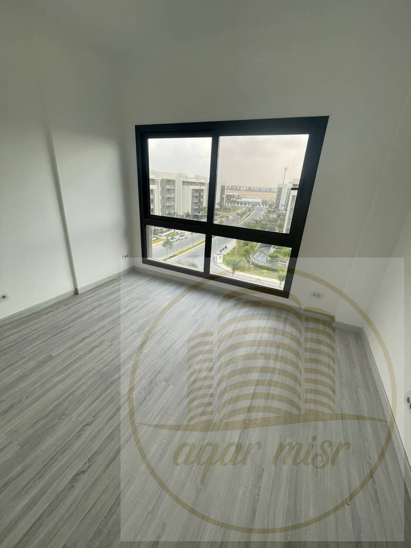 5 WhatsApp Image 2025-12-23 at 1.59. 32 PM. jpeg