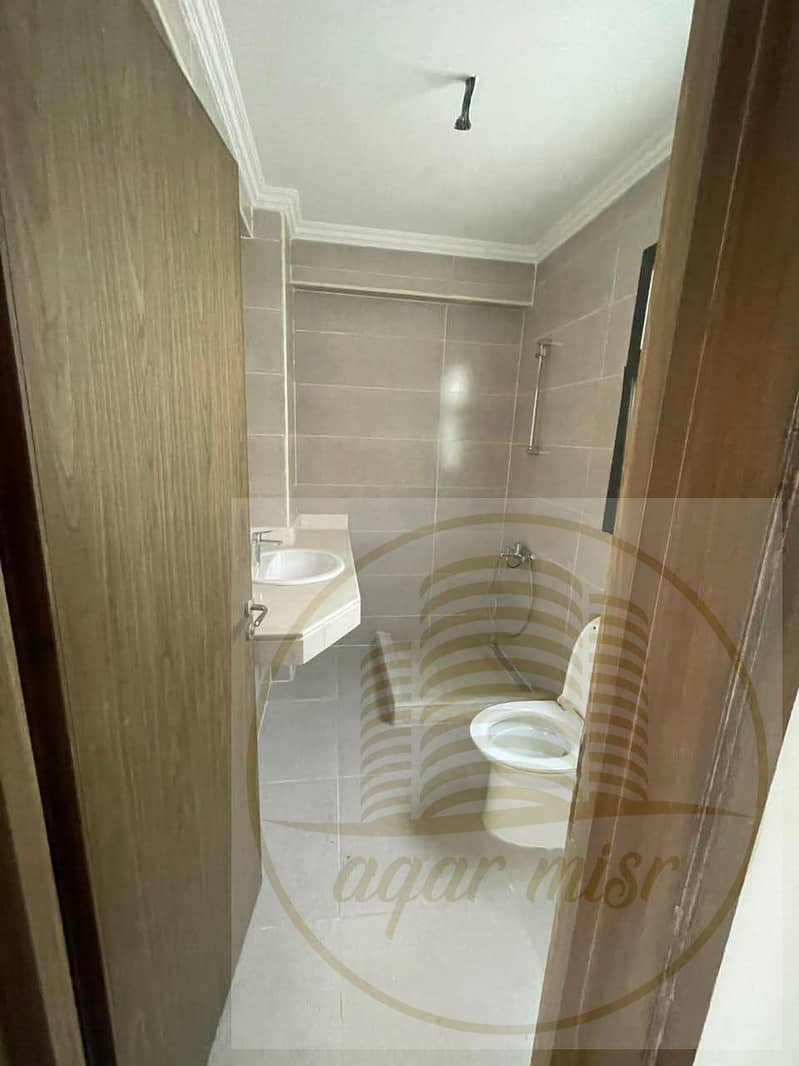 8 WhatsApp Image 2025-12-23 at 1.59. 32 PM (2). jpeg