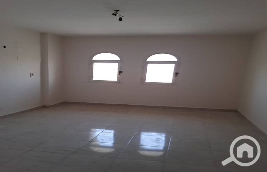 4 9f845acb-414f-4904-9684-5cecdb660ab3. jpg