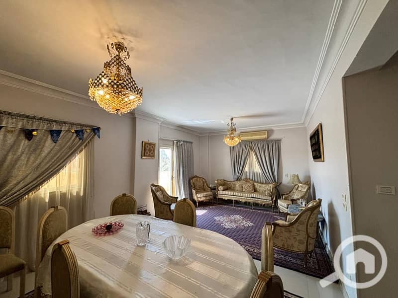 4 cd54c4d8-4da8-4900-b267-1e2951ea9fc4. jpg