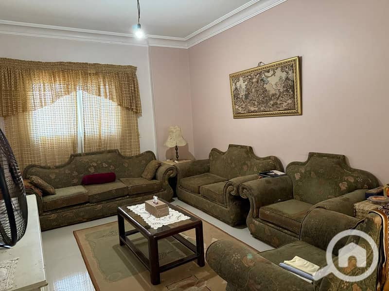 7 b9e26592-fd0b-499d-9471-a8745d8bd5c6. jpg