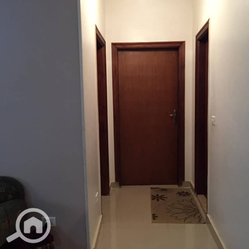 11 ee523c52-ffb7-4ce5-93e1-f451e11a4c07. jpg