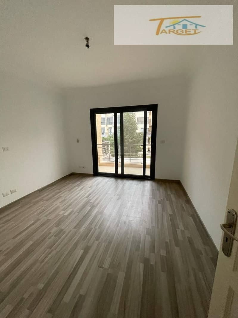 10 45262e38-a29e-4823-87be-3a83c40ff1f2. jpg