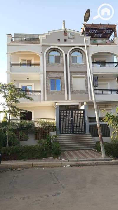 3 Bedroom Flat for Sale in 6th of October, Giza - WhatsApp Image 2025-12-17 at 12.32. 09 PM. jpeg