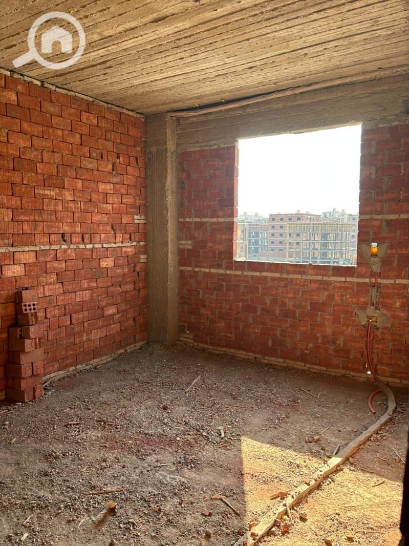 22 WhatsApp Image 2025-12-18 at 12.35. 55 AM. jpeg