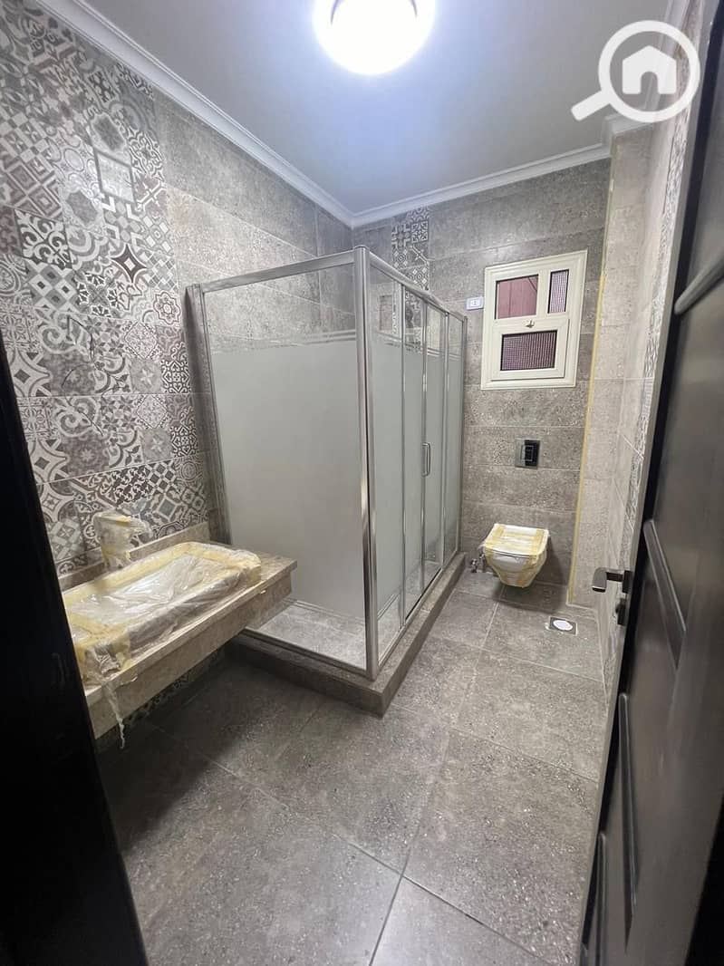 5 cd819fe3-2efe-4c69-a5bb-48ce812ba102. jpg