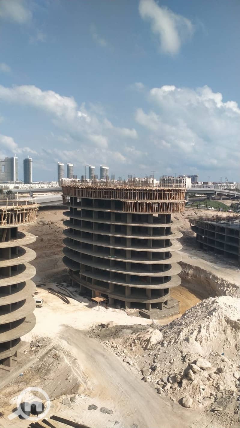 12 69c7d146-9489-47ce-9e4f-46e793284b8d. jpeg