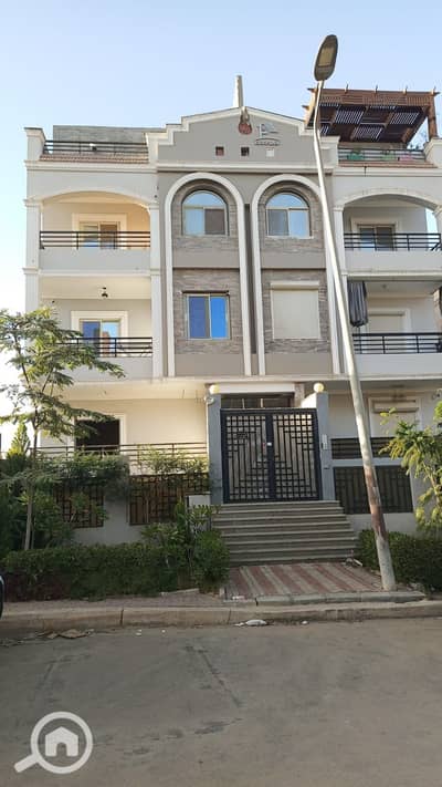 3 Bedroom Apartment for Sale in 6th of October, Giza - WhatsApp Image 2025-12-09 at 17.43. 21_625df26e. jpg