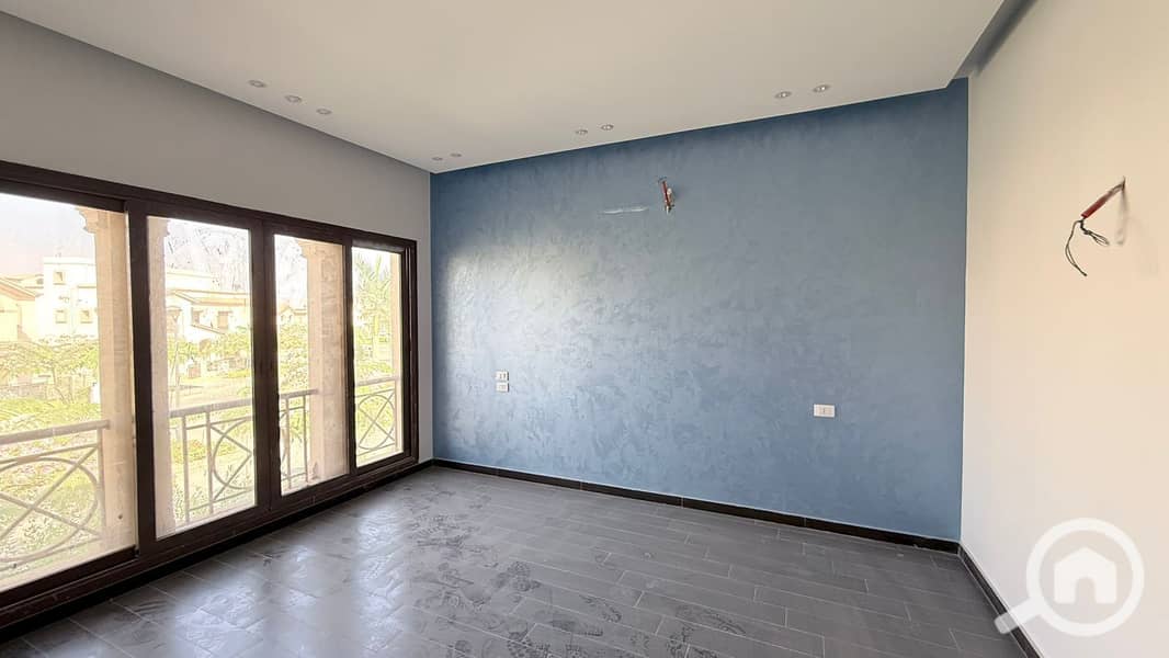 6 19e863df-9095-46eb-ac30-f54712adc715. jpg